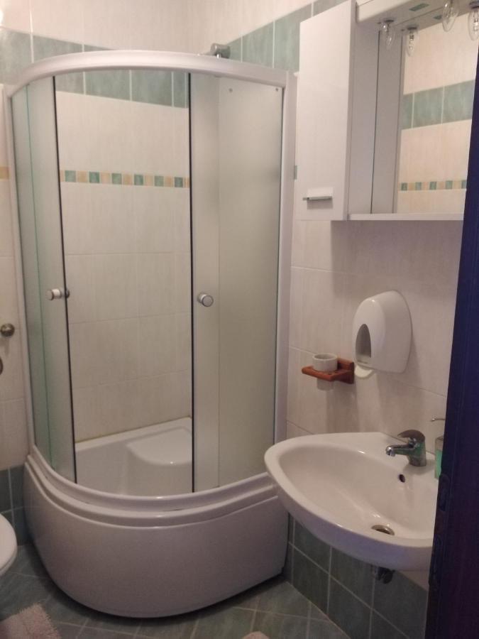 Luna Tsuki Two Aparthotel Rovinj Exterior foto
